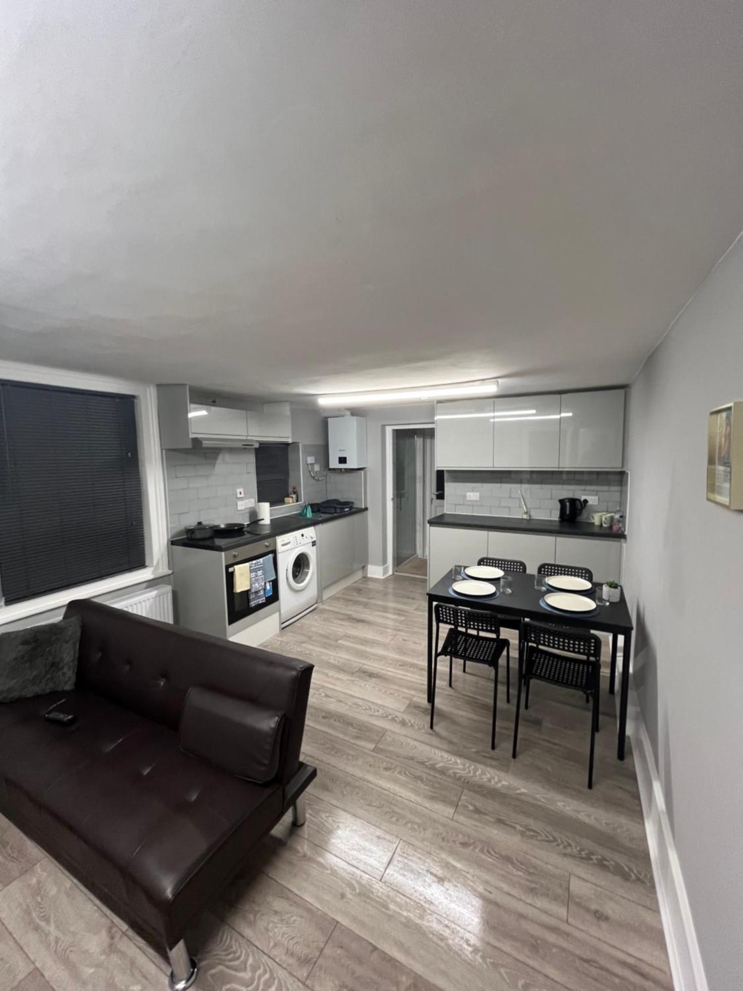 Super Central 2 Bed Flat Londres Extérieur photo